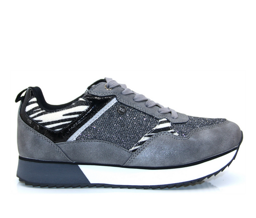 xti white lightweight trainers