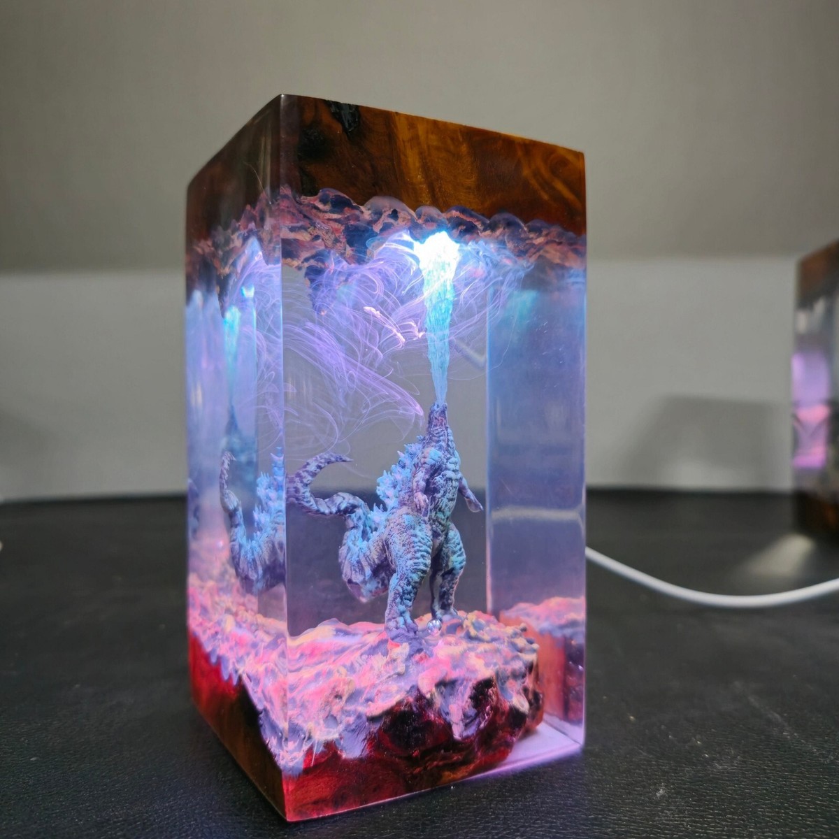 GODZILLA Diorama Monster Night Light Atomic Breath Resin