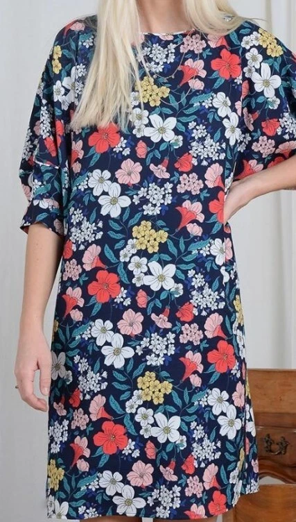 Molly Bracken Petunia Navy Blue Floral Dress Size XL eBay