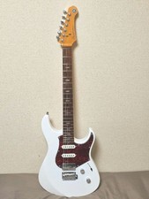 Pacifica PACP12 E-Gitarre kaum benutzt mit Gurtschloss & Hartschalenkoffer