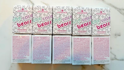 Essence Lip Gloss The Rare Bears Blind Box - New & Boxed - DEALER - With Tracking