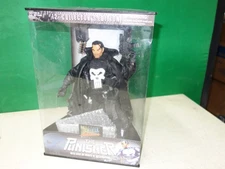 Toy Biz Marvel Studios Punisher 12 Inch-Action Figure New