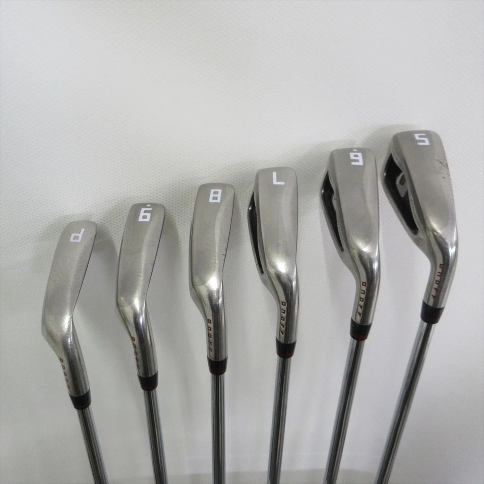 Juego de hierros Daiwa ONOFF (2016) AKA rígido NS PRO 950GH HT 6 piezas Foto 3 de 4