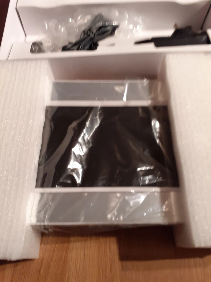 Agfa AF5075 Digital Photo Frame NEW/UNUSED black/white/silver frames+FREE DEL - Image 4 of 4