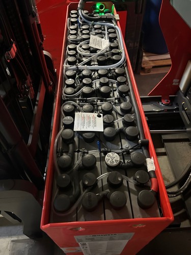 Linde Elektro Schubmaststapler R16B - G 000 - Bild 4 von 5