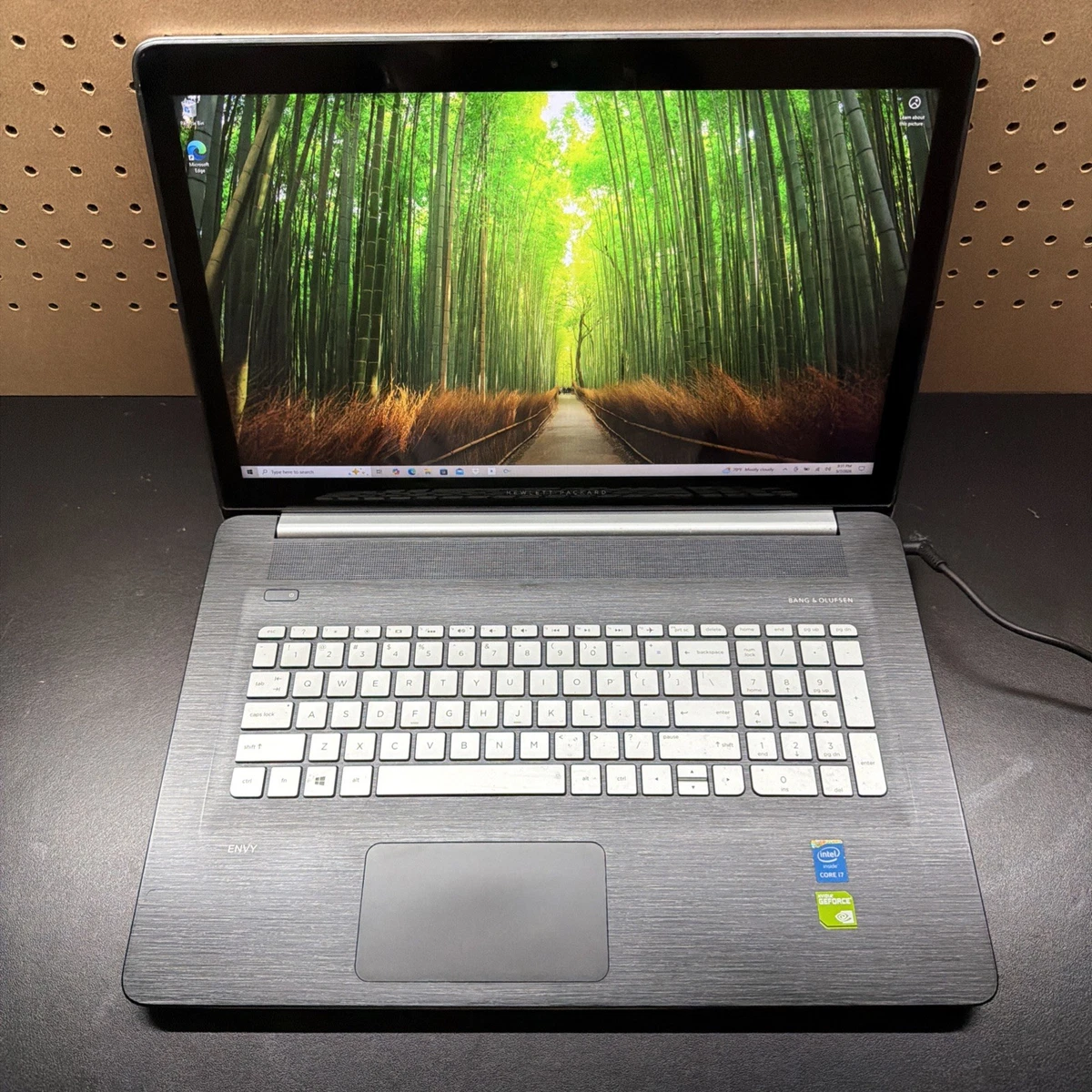 HP Windows 10 Intel Core i5 7th Gen. PC Laptops & Netbooks for
