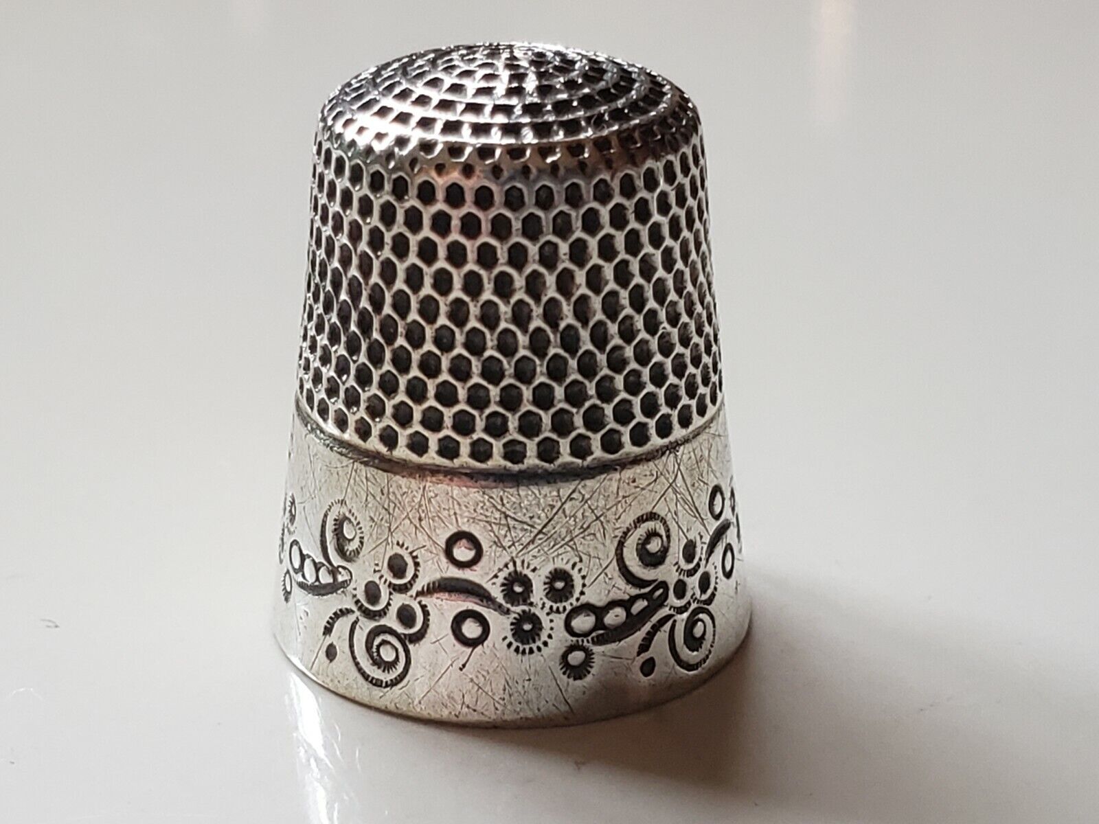 Ketchum McDougall Sterling Silver Thimble Courier shipping free Excell size holes Max 54% OFF 9 No