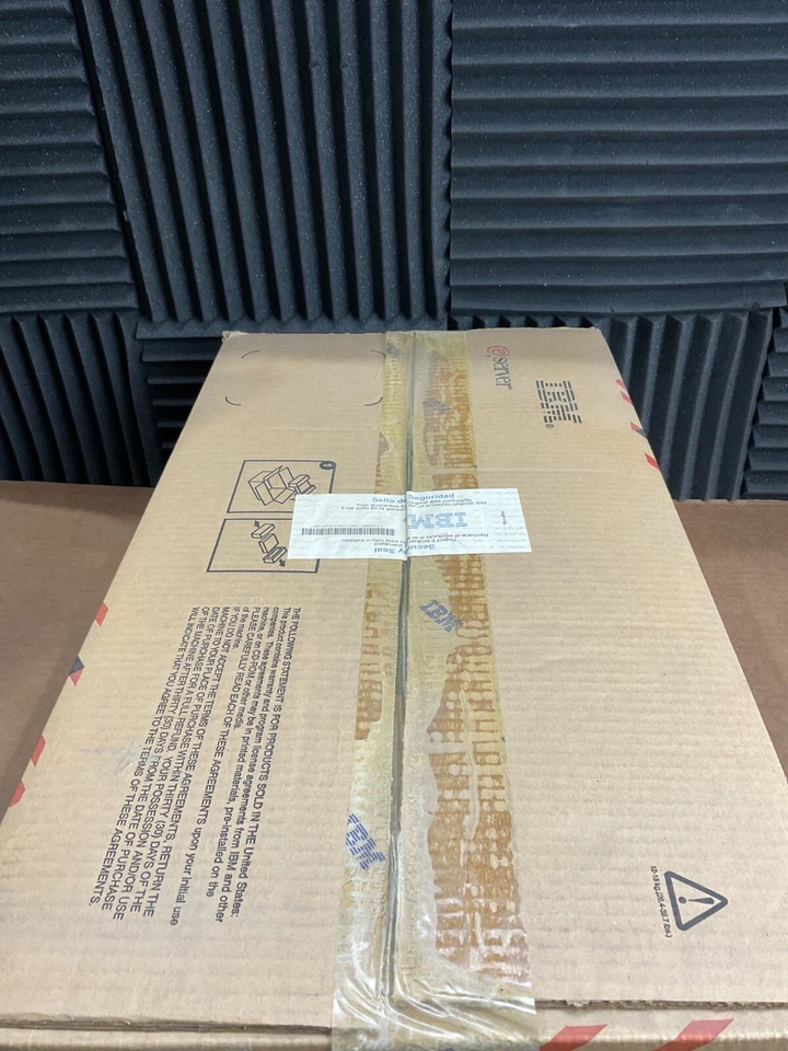 IBM BladeCenter HS40 X 2200 2MB Cache 2GB GbEx4 883951X ✅❤️️✅❤️️ NEW! SEALED! - Image 3 of 3