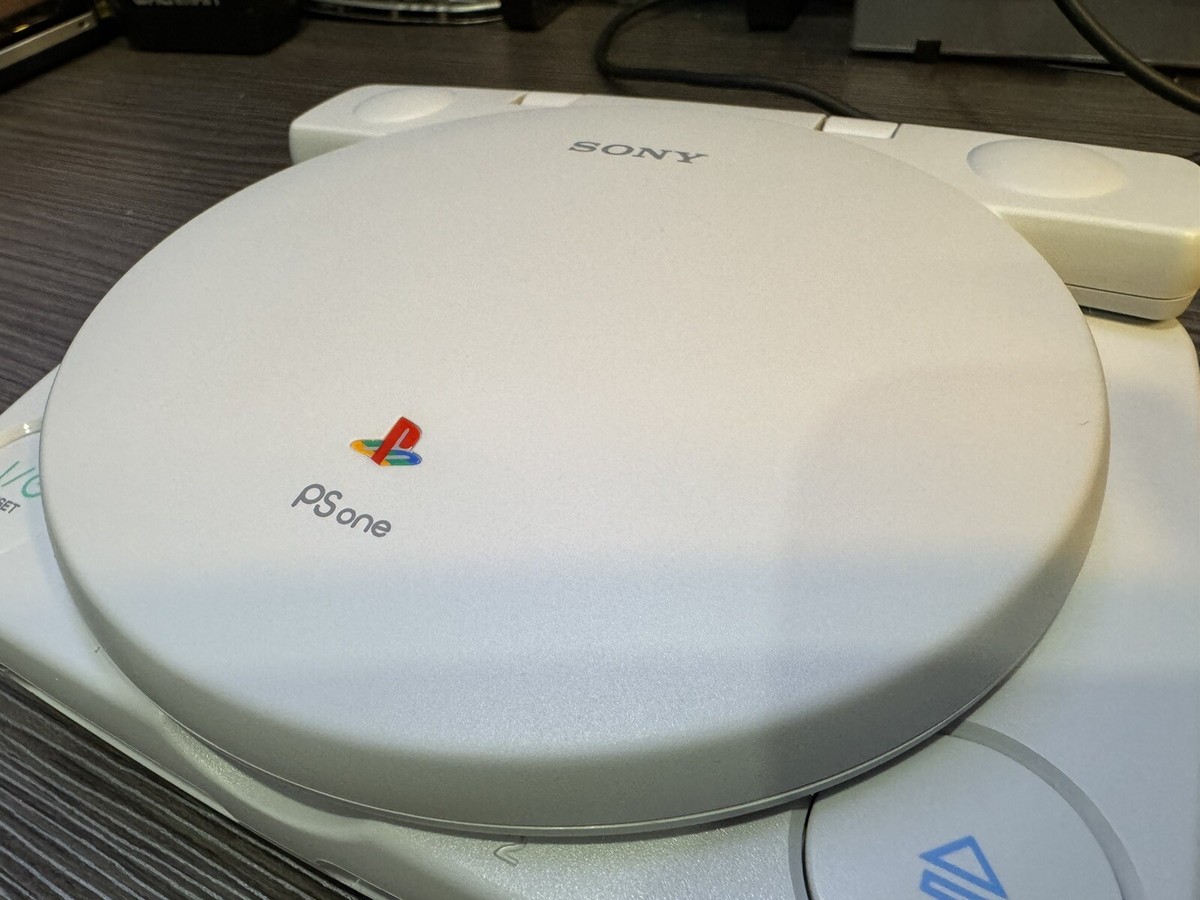 Sony PlayStation 1 Launch Edition White Console (SCPH-141) for