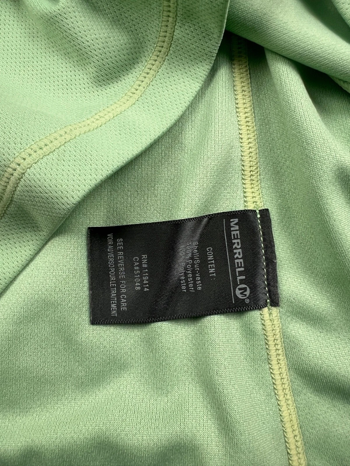 merrell active short sleeve opti-wick v neck stretch shirt