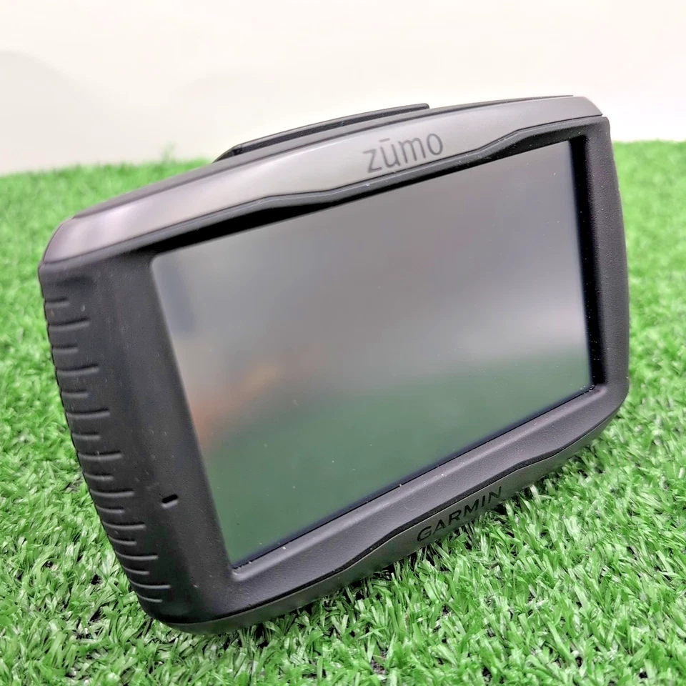 Garmin Zumo 590LM GPS Navigation Lifetime Maps Motorcycle / Harley - Tested - Image 2 of 4