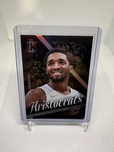 2025 Topps Signature Donovan Mitchell Base (RAW)