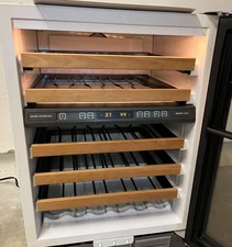 Sub Zero Model 424 Upper Light Housing 3511670 and 15W SIR Light Strip 3030150