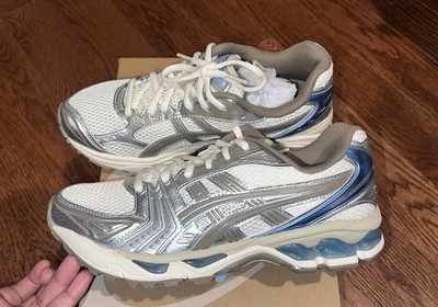 Brand New ASICS Gel-Kayano 14 Women s Cream/Pepper Sneakers   Never Worn + Box