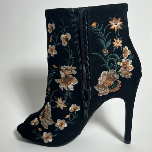 JustFab Bianka Zip Ankle Booties Heel Black Orange Embroidered Floral Womens 6.5 - Picture 5 of 14