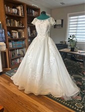 Vntge 1940-50sALine Princess Seamed Bodice W Beading Silk Tulle W/hoop Skirt