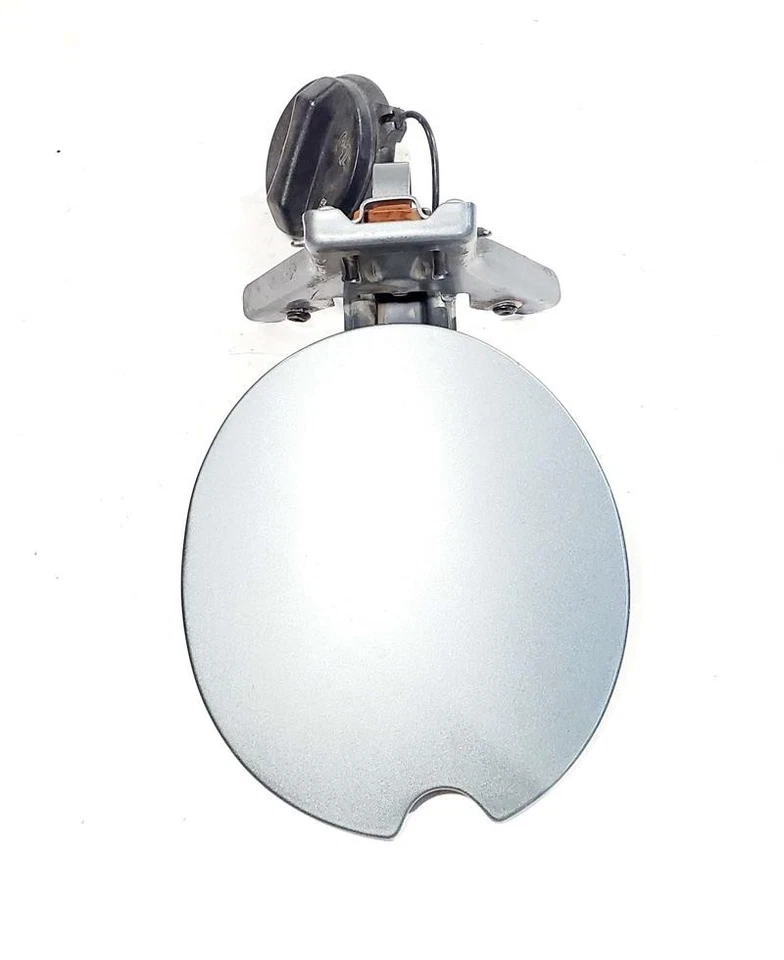 Tapa de puerta de llenado de gas combustible plateado deslustrado oscuro OEM 2007 Pontiac Solstice Foto 2 de 4