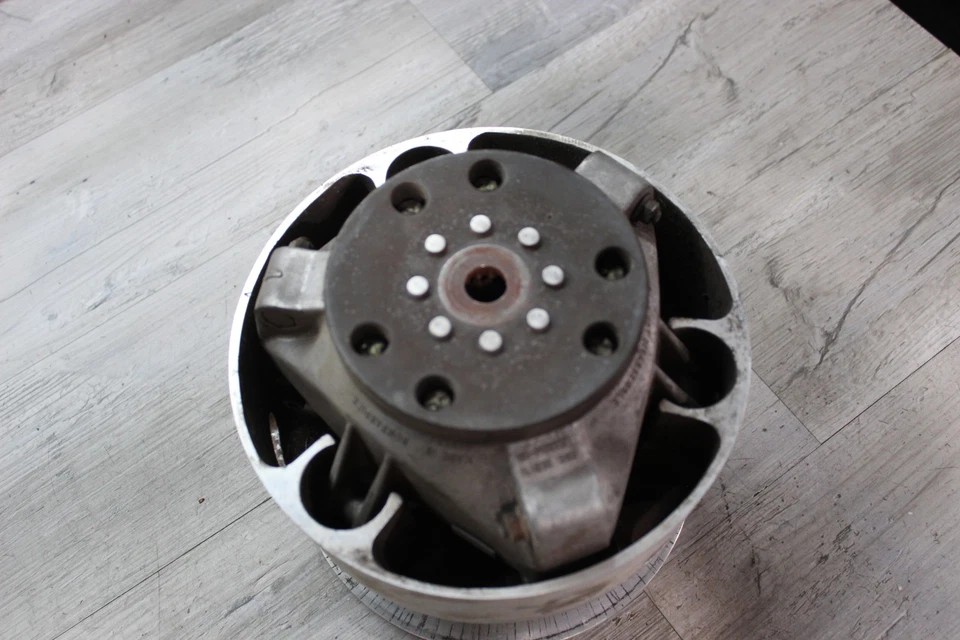 Embrague Ski-doo Summit 800 MXZ 2000 Highmark Primary Drive Poleave Foto 2 de 4