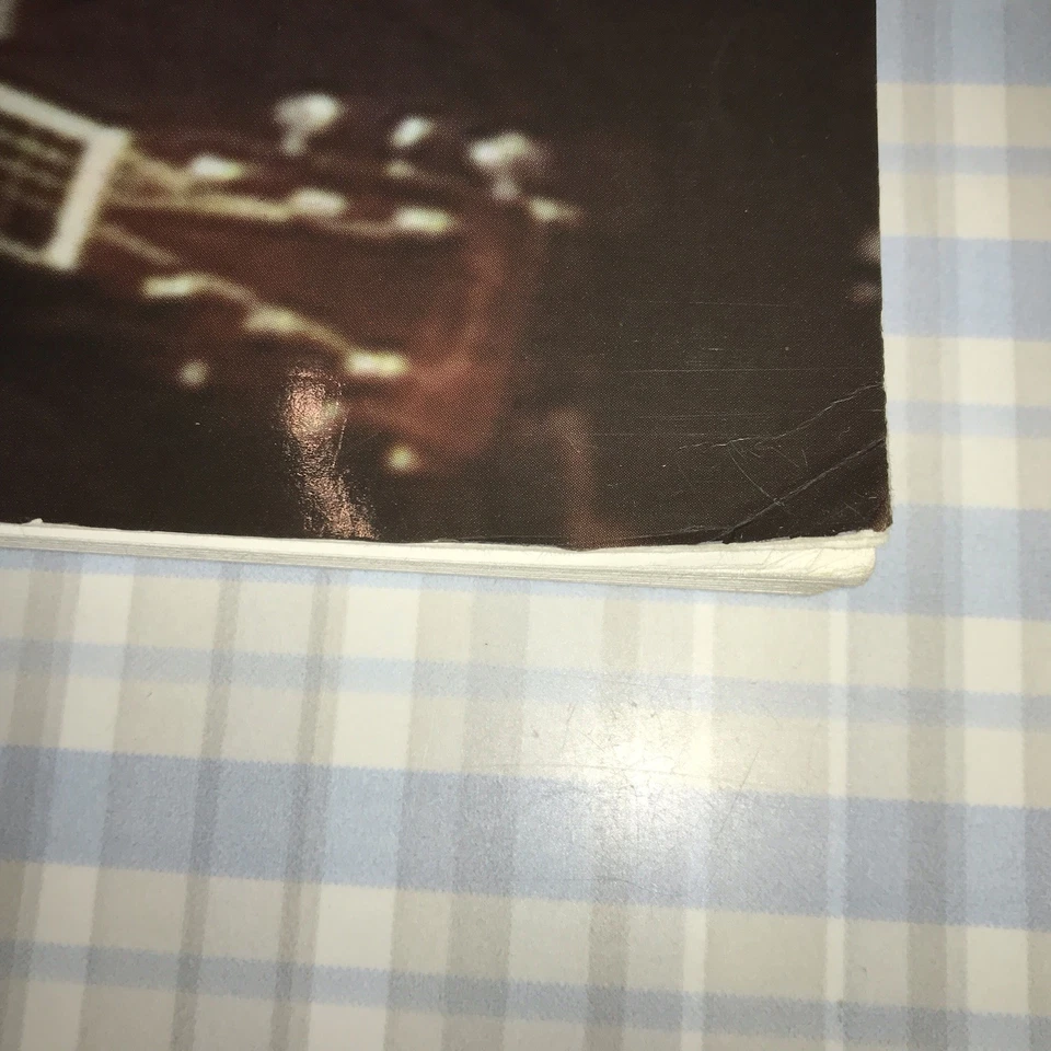 Eric Clapton Unplugged Guitar Tablature Songbook Good Condition - Image 3 of 4