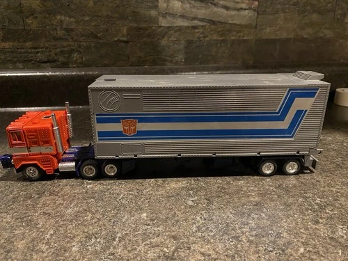 Vintage 1980-82 Hasbro Takara Transformer Optimus Prime Truck Trailer