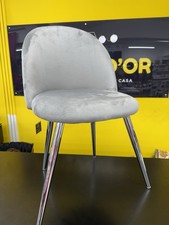 Sedia Antalya Imbottita In Velluto Con Schienale E Gambe In Metallo . Grigio