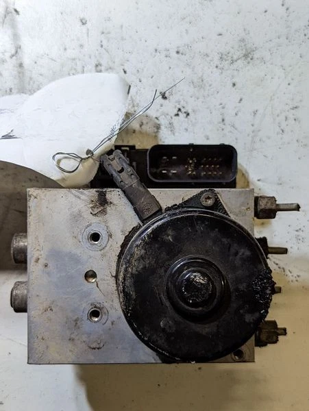 1998-2001 Chrysler Concorde ABS conjunto de bomba de freio antibloqueio fabricante de equipamento original - Imagem 2 de 4