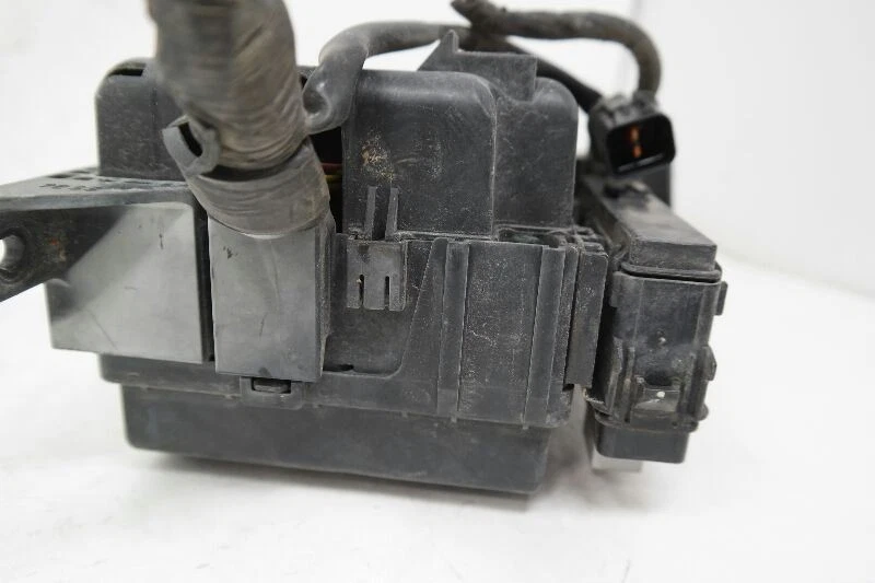 02-12 Mitsubishi Eclipse cupé motor caja relé 2,4 L Foto 3 de 4