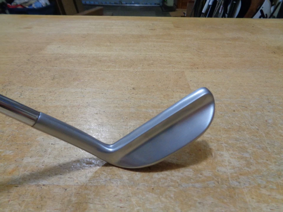 New MacGregor VIP TFP 90-2 Numbered Limited Edition PUTTER 35" Putter 0566/1000 - Image 3 of 4