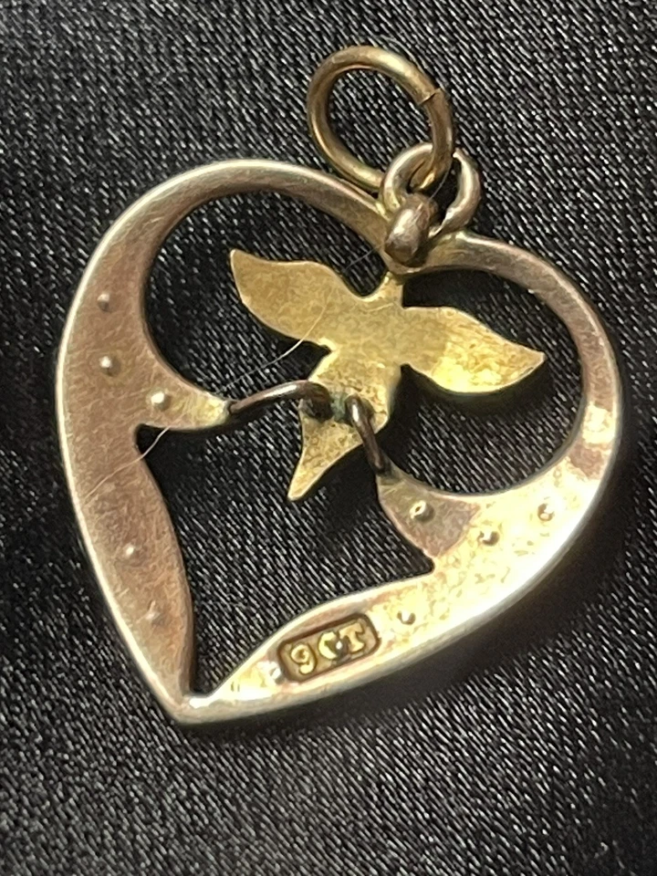 Collar con diseño de corazón de perlas semilla vintage de oro de 9 quilates Foto 3 de 4