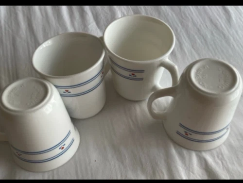 4 Vintage Corning USA Corelle Country Hearts White Coffee Tea Cup Mug Blue Lines
