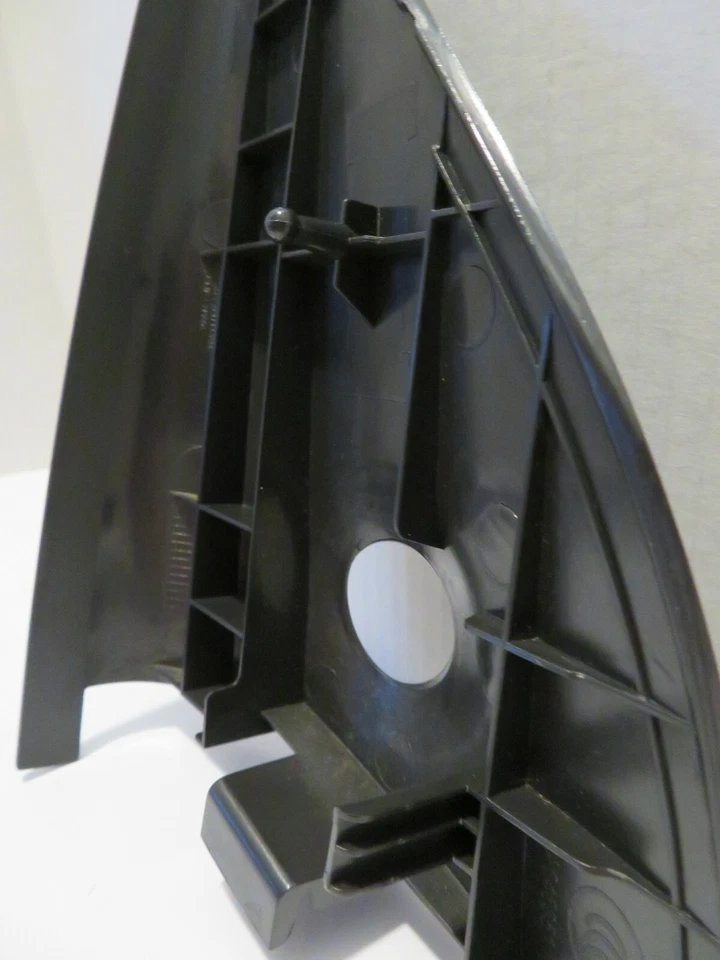 Chevrolet Aveo 2009-2011 hatchback interior derecho cubierta de moldura de espejo retrovisor 94648598 G3 Foto 4 de 4