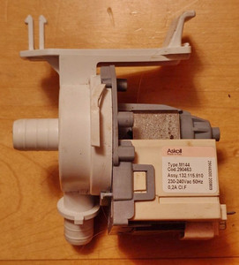 AEG Lavamat ÖKO PLUS 1400  Waschmaschine Laugenpumpe Umwälzpumpe Typ M144