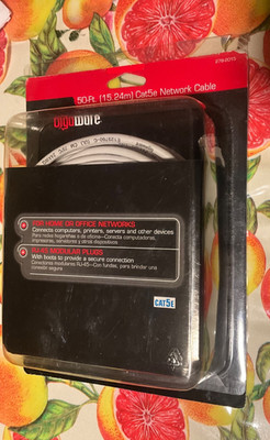 RadioShack Gigaware 50 ft. Cat5e Ethernet Network Cable New In Package Light Gry