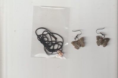 EAR RINGS WITH A FREE NECKLACE PIC YOUR PAIR DROP DOWN BOX  CHOOSE YOUR PAIR