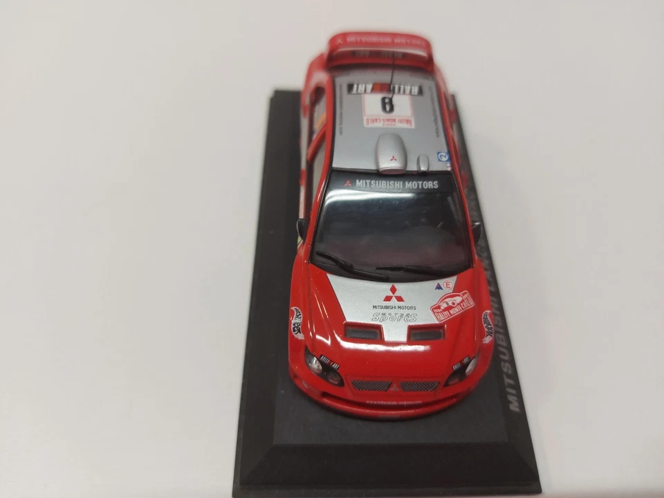 Rally WRC Mitsubishi Lancer WRC Gilles Panizzi rallye de Monte-Carlo 2004 1:43  - Immagine 3 di 4