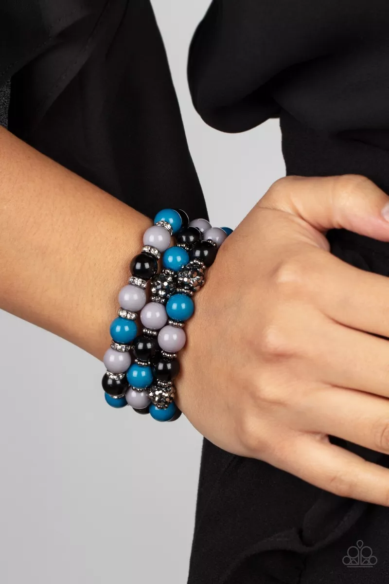 Paparazzi blue 2024 pearl bracelet