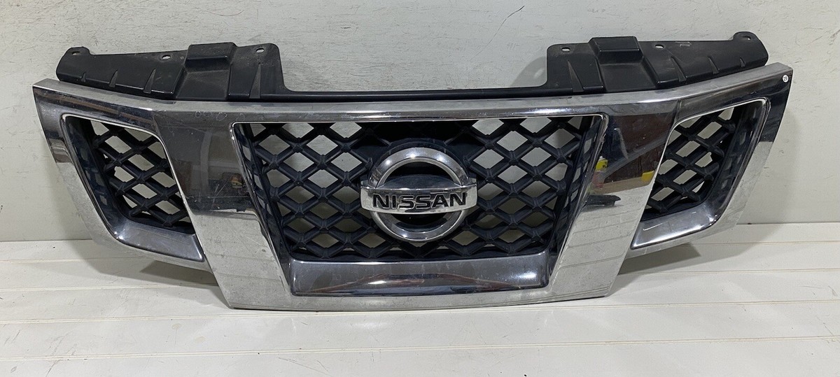 2009 - 2020 NISSAN FRONTIER Front Radiator Grille 62310-ZL00B OEM