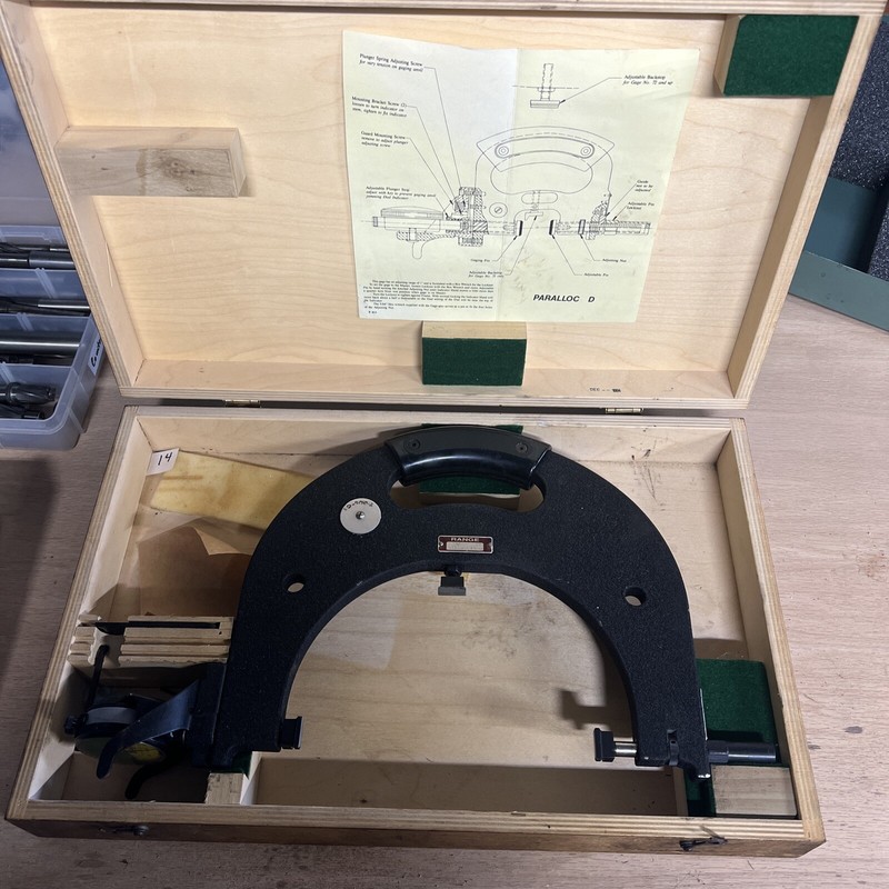 Standard Paralloc D 6.5”-7.5” Range .005mm Indicator Narrow Anvil Machinist Tool
