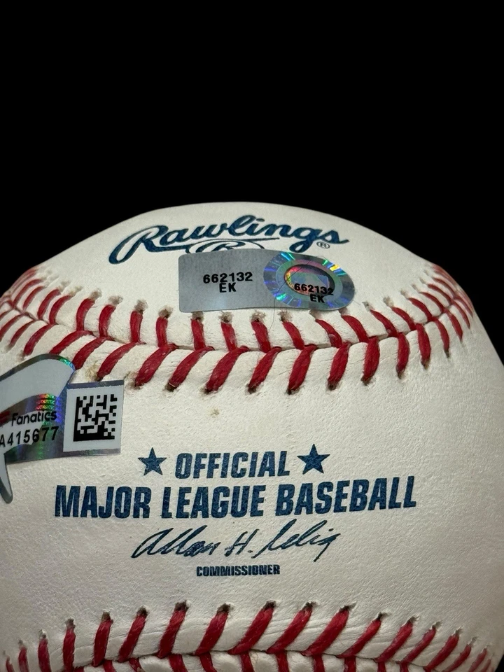 Holograma firmado por fanáticos del béisbol MLB Domonic Brown certificado de autenticidad Filis Foto 3 de 4