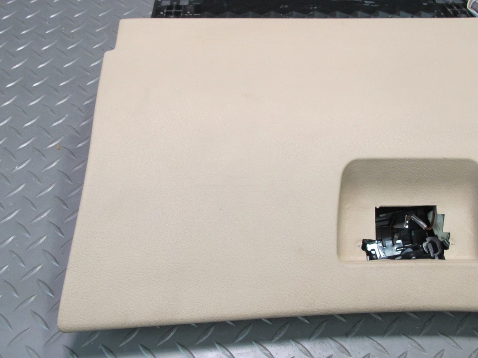 01-06 BMW E46 330ci CONV TABLERO GUANTERA COMPARTIMENTO DE ALMACENAMIENTO TAPA PUERTA BEIGE OEM Foto 3 de 4