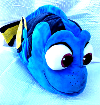 Finding Dory stuffed plush animal soft plush bright blue with yellow accents
