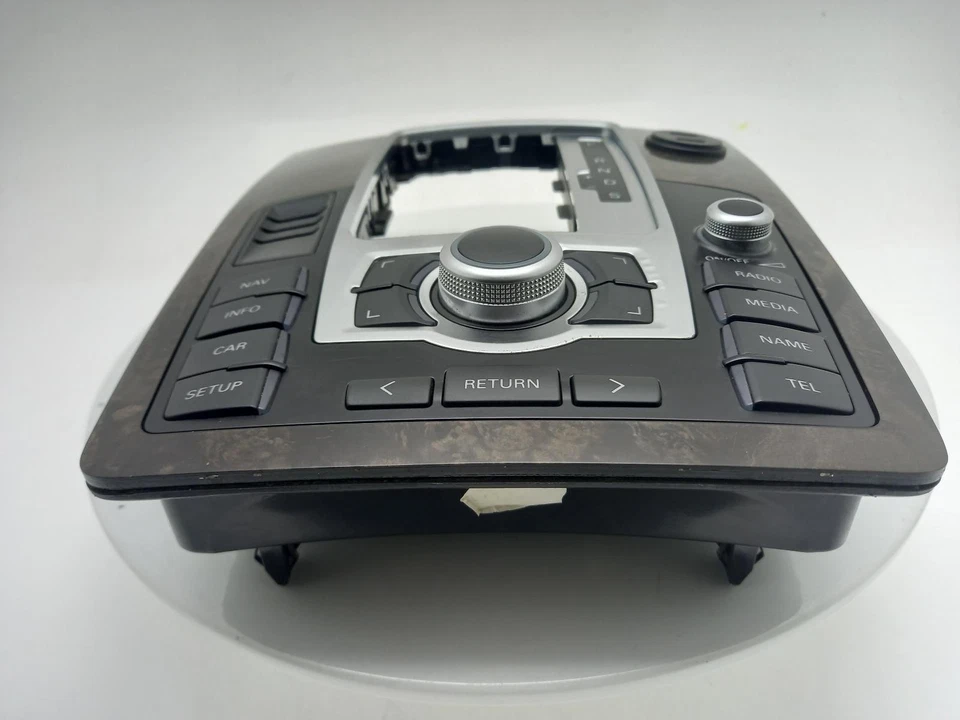 Unidad de interruptor de control de navegación por satélite radio AUDI Q7 2008-2015 Foto 2 de 4
