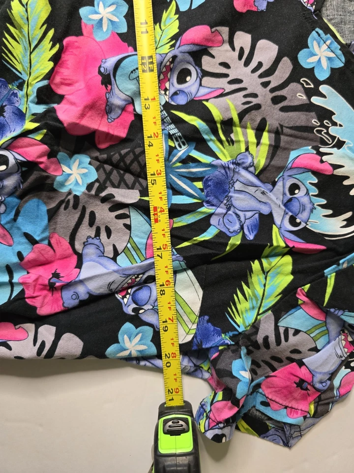 Lote de 4 camisetas exfoliantes Disney (3 grandes, 1 medianas) Foto 4 de 4