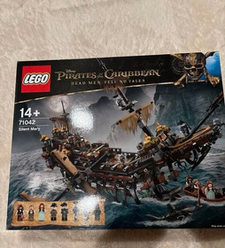 LEGO Pirates of the Caribbean Silent Mary 71042 In 2017 New Retired
