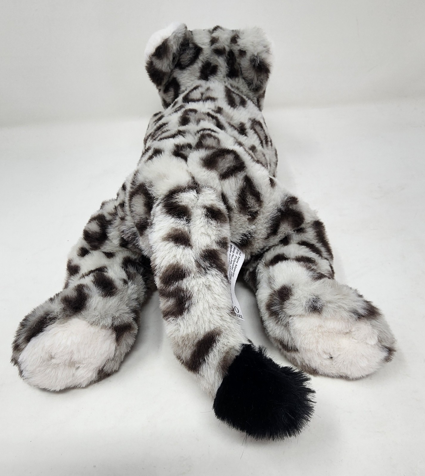 F.A.O Schwarz Snow Leopard Plush Stuffed Toy 14 Ins 2020 Pink Nose Weighted Paws