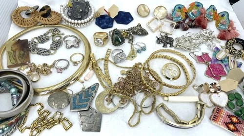 Estate Vintage Costume Jewelry Lot Necklaces Earrings Bracelets Chains Rings