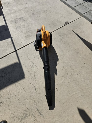 #ad Poulan Pro Hand Blower Gas 200 MPH New $75.00