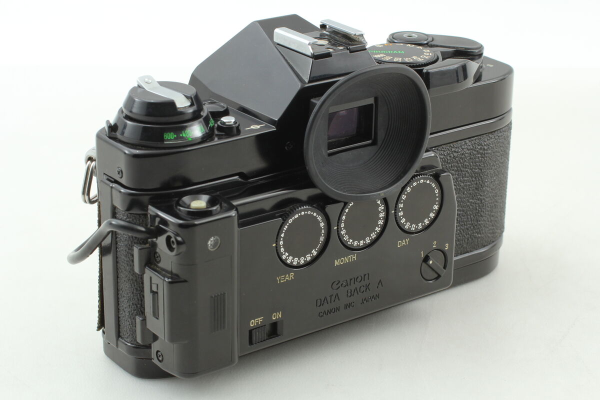 N MINT】Canon AE-1 Program Black + New FD NFD 35-70mm f/4 N MINT】Canon AE-1 Program Black + New FD NFD 35-70mm f/4