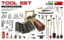 MiniArt 1/35 35603 WWII Tool Set (WWII Buildings & Accessories)