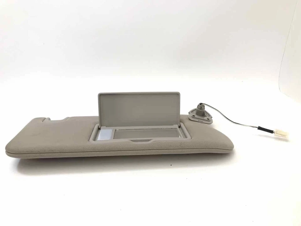 Fits 2015 2016 2017 2018 NISSAN MURANO RH Passenger Sun Visor Illuminated Beige - Image 3 of 4